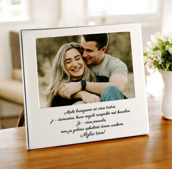 Metal Photo frame  ,,Meile brangesne uz visus turtus,,